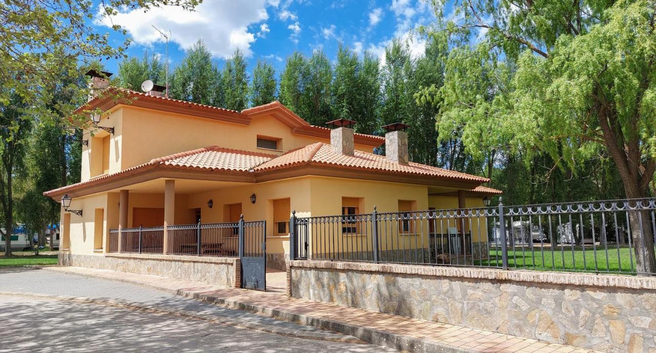 Camping Caravaning Cuenca Cuenca  Ngoại thất bức ảnh